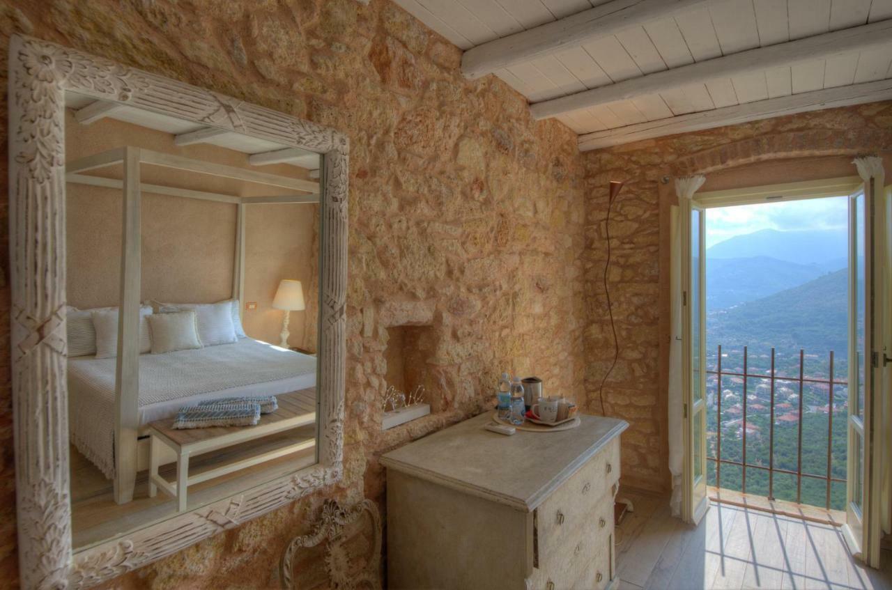 Villa Sole บอร์จิโอแวเรซซี ภายนอก รูปภาพ