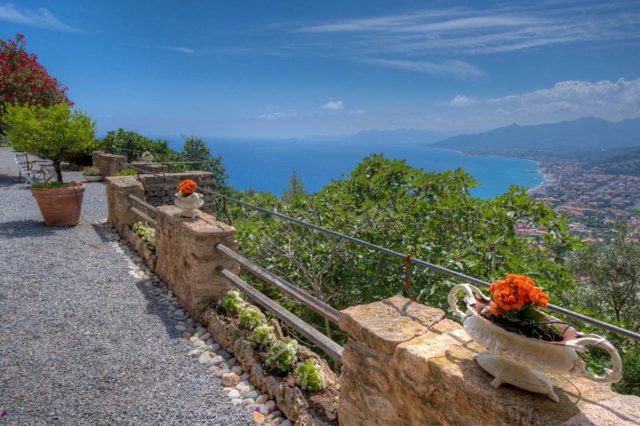 Villa Sole บอร์จิโอแวเรซซี ภายนอก รูปภาพ