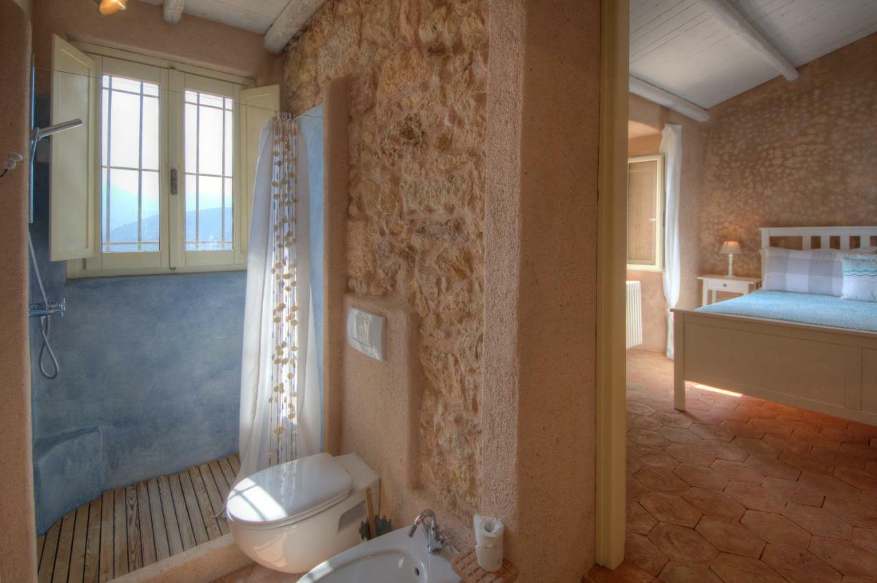 Villa Sole บอร์จิโอแวเรซซี ภายนอก รูปภาพ